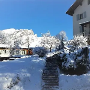 village-vacances-le-salvagny.hotels-rhonealpes.com/