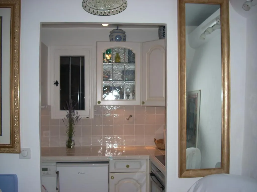 La Maisonette 앙티브 0*,
